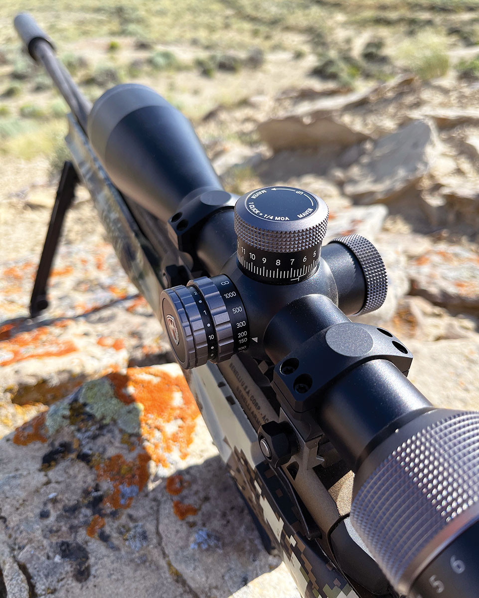 The Maven Optics RS.5 4-24x 50mm included side parallax adjustment marked from 10 to 1,000 yards and to infinity.